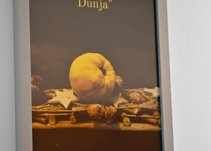 Dunja *